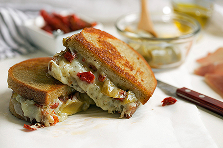 Three tips for unbelievably delicious grilled cheese - The Philadelphia