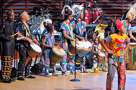 Universal African Dance & Drum Ensemble. (Photo by Bill Z. Foster)